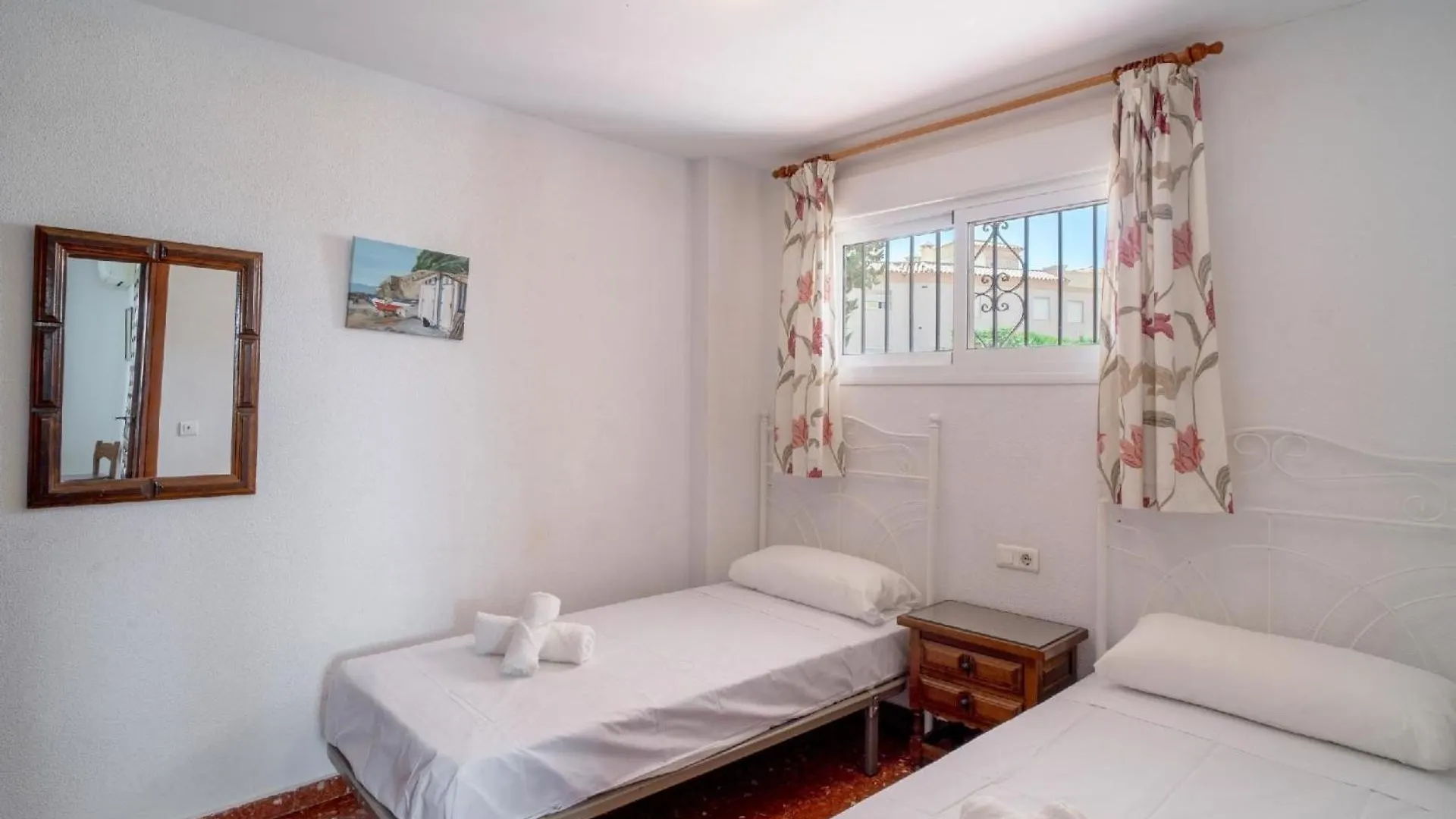Apartment Ferienwohnung Fuer 6 Personen Ca 90 Qm In Nerja, Andalusien Costa Del Sol