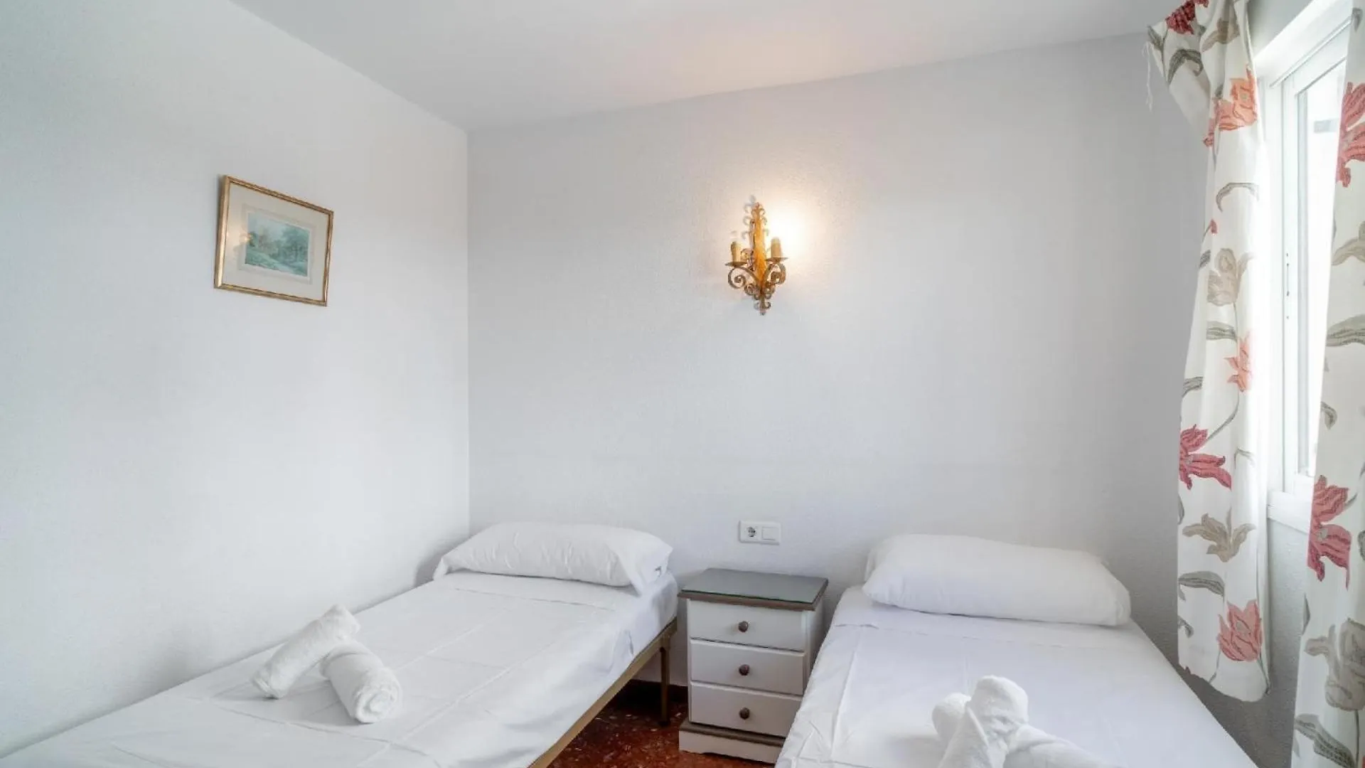 Ferienwohnung Fuer 6 Personen Ca 90 Qm In Nerja, Andalusien Costa Del Sol Nerja