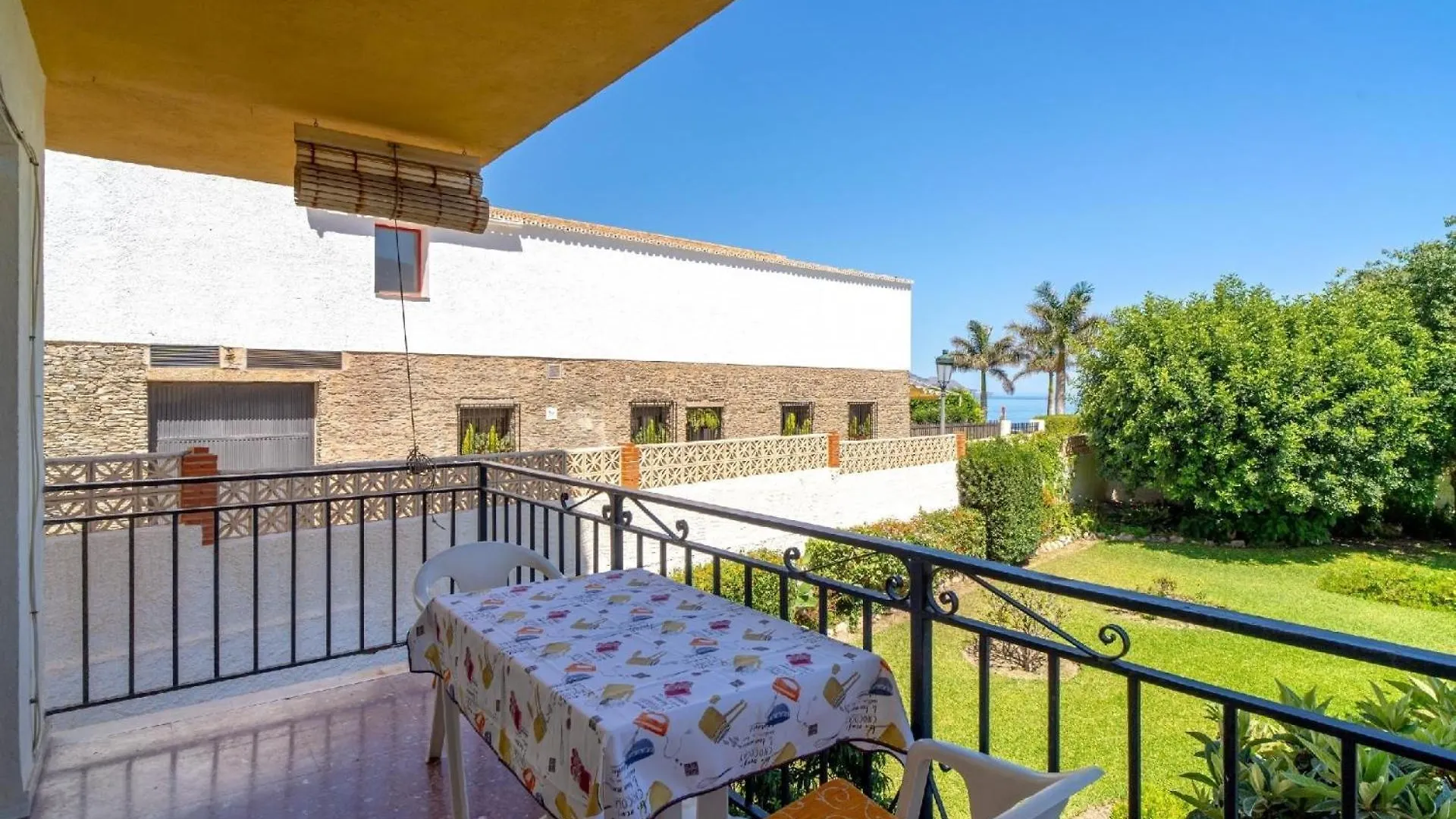 Ferienwohnung Fuer 6 Personen Ca 90 Qm In Nerja, Andalusien Costa Del Sol 0*, Nerja